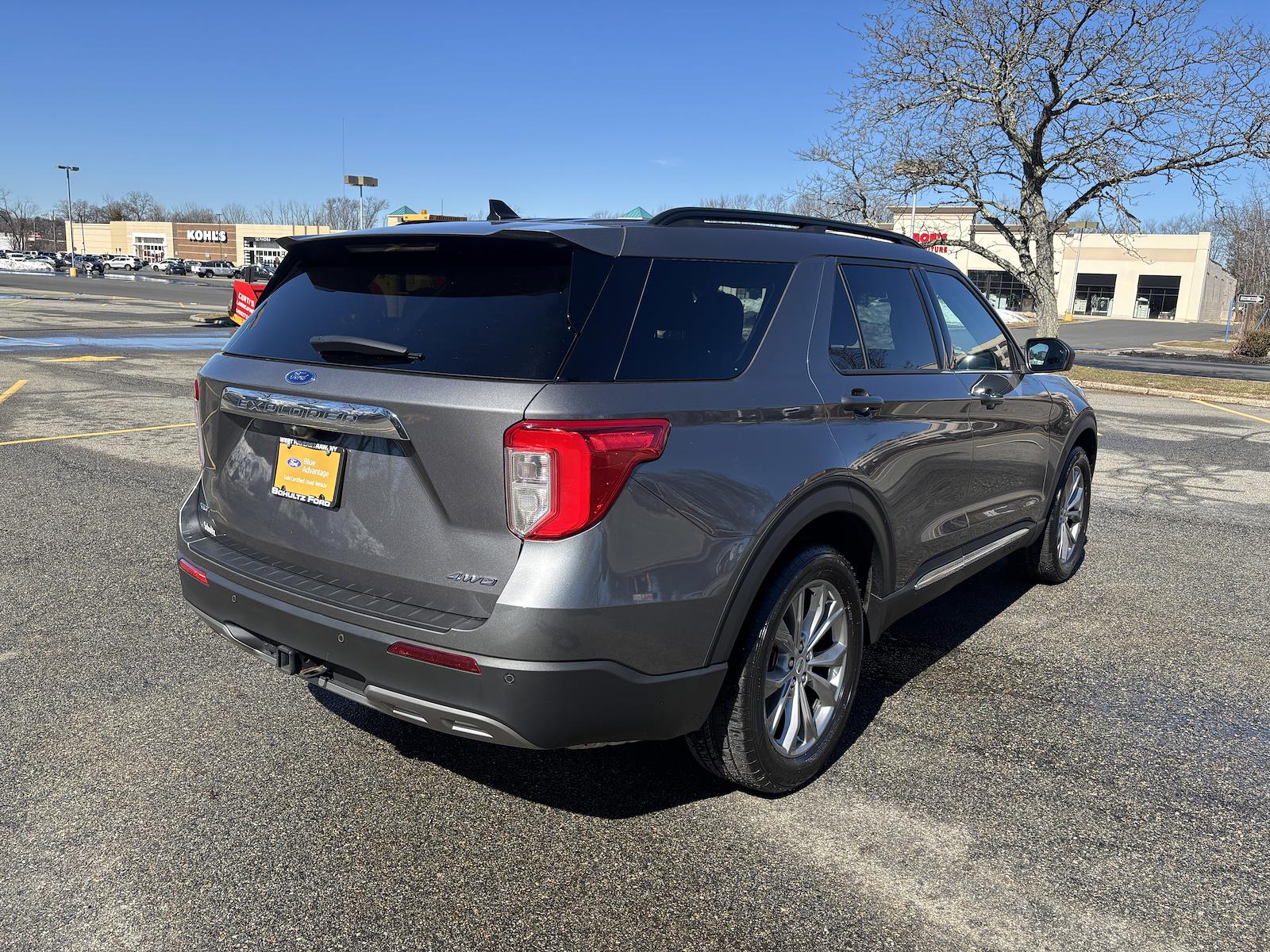 Used 2023 Ford Explorer - photo 9