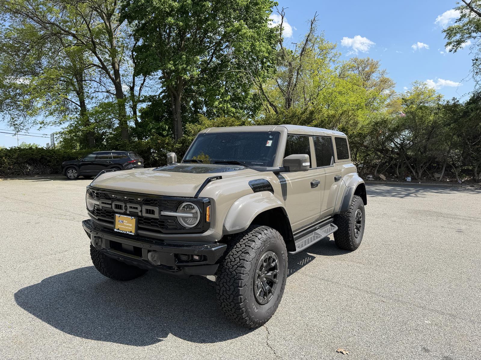 Used 2025 Ford Bronco - photo 2