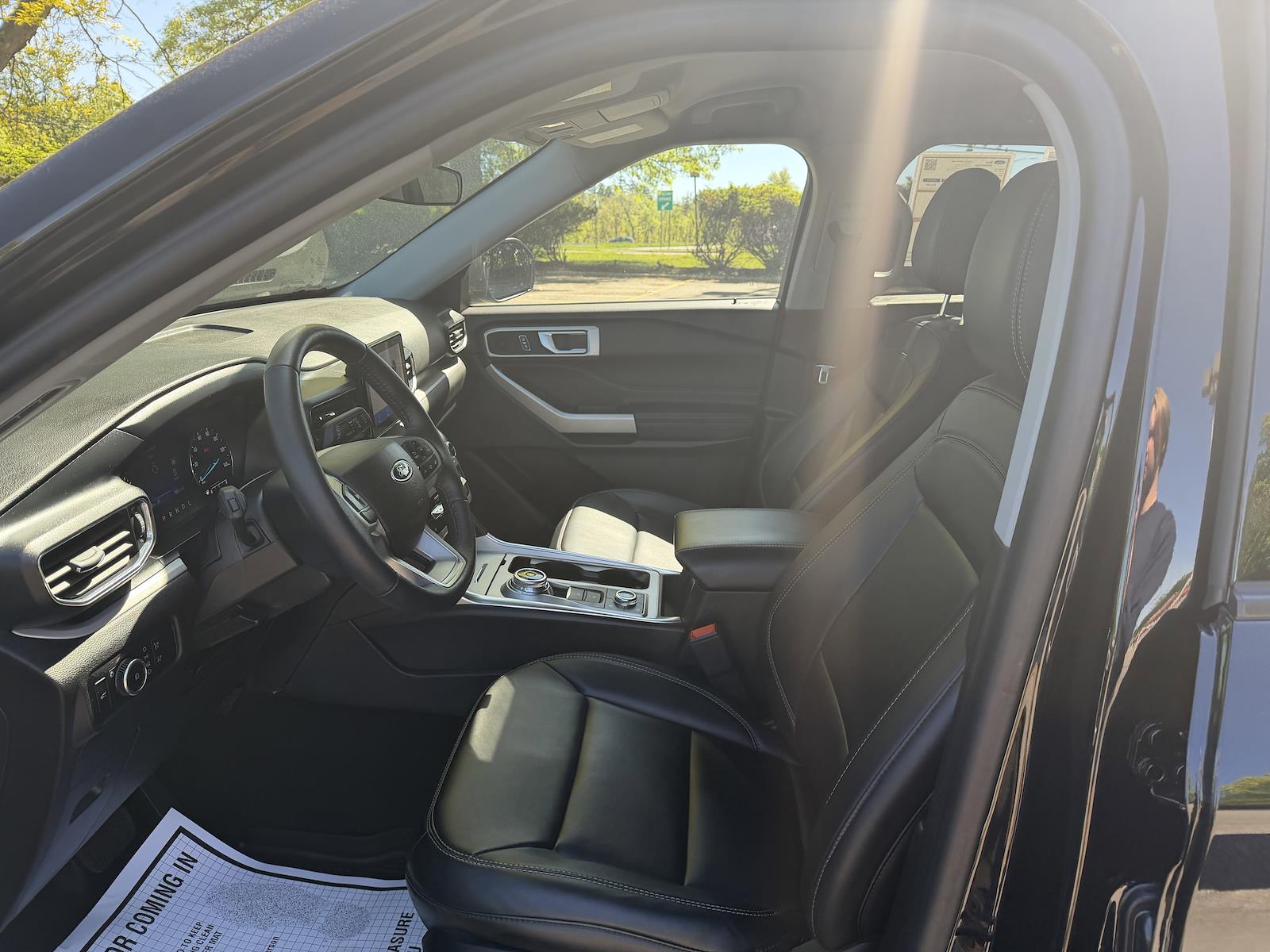 Used 2023 Ford Explorer - photo 15