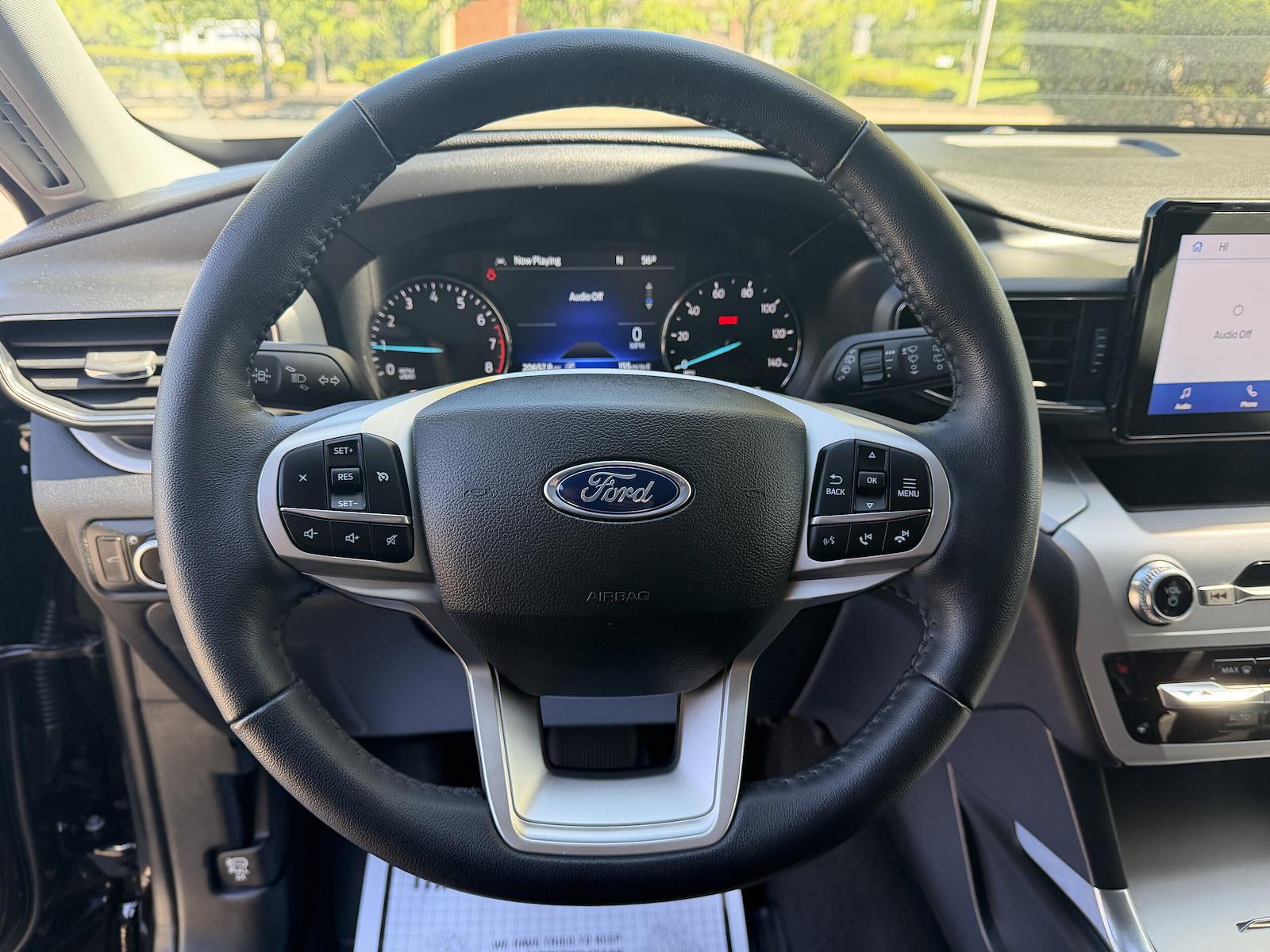Used 2023 Ford Explorer - photo 17