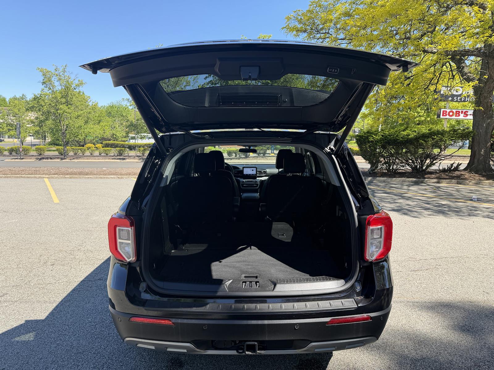 Used 2023 Ford Explorer - photo 8