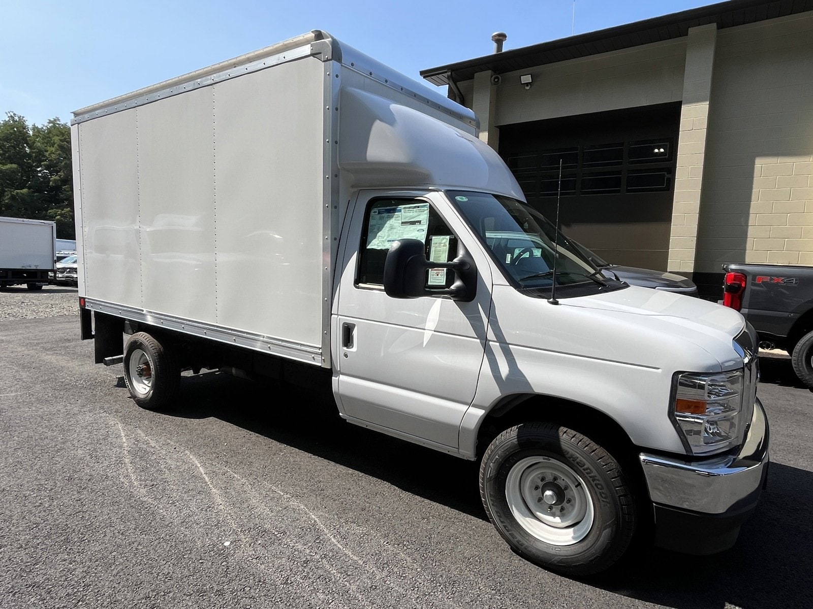 New 2025 Ford E-350 - photo 1
