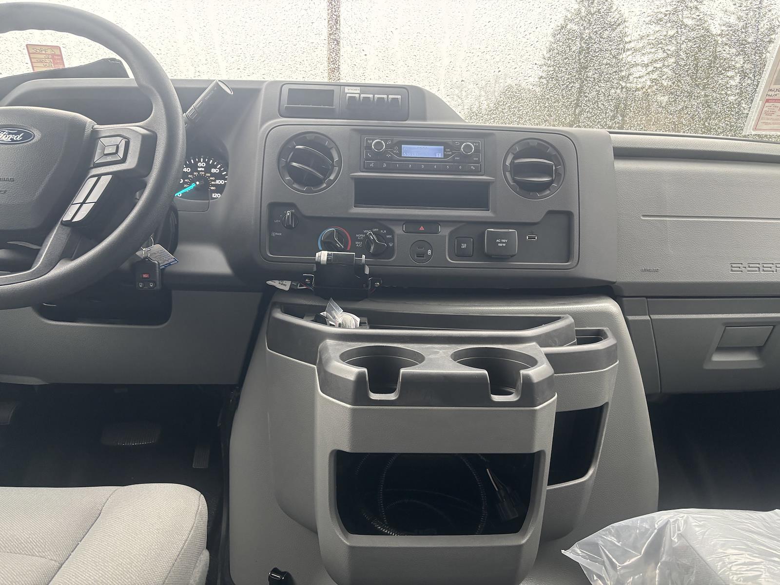 New 2026 Ford E-350 - photo 22