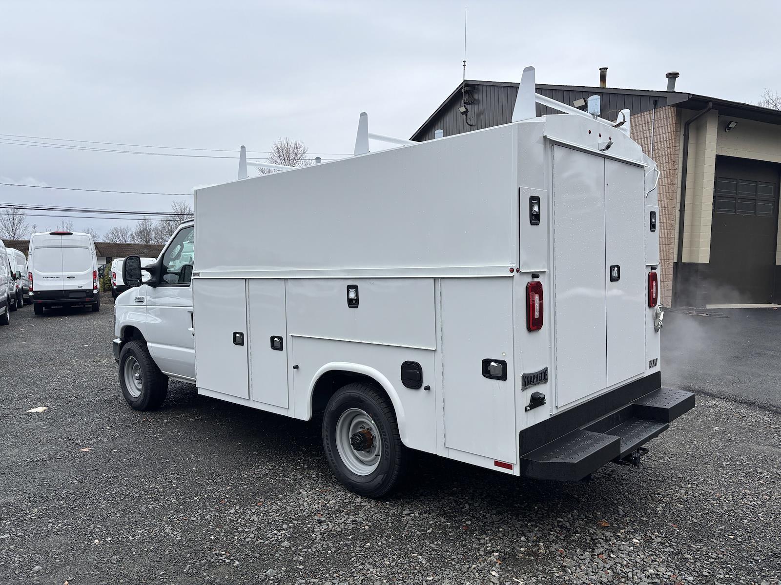 New 2026 Ford E-350 - photo 2