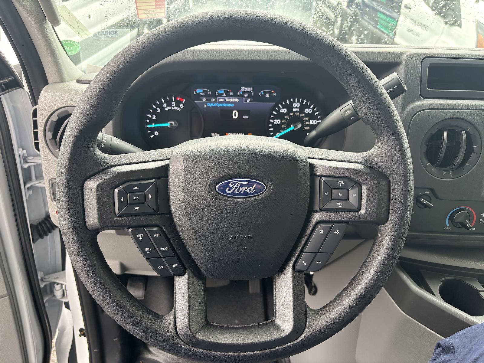 New 2026 Ford E-350 - photo 20