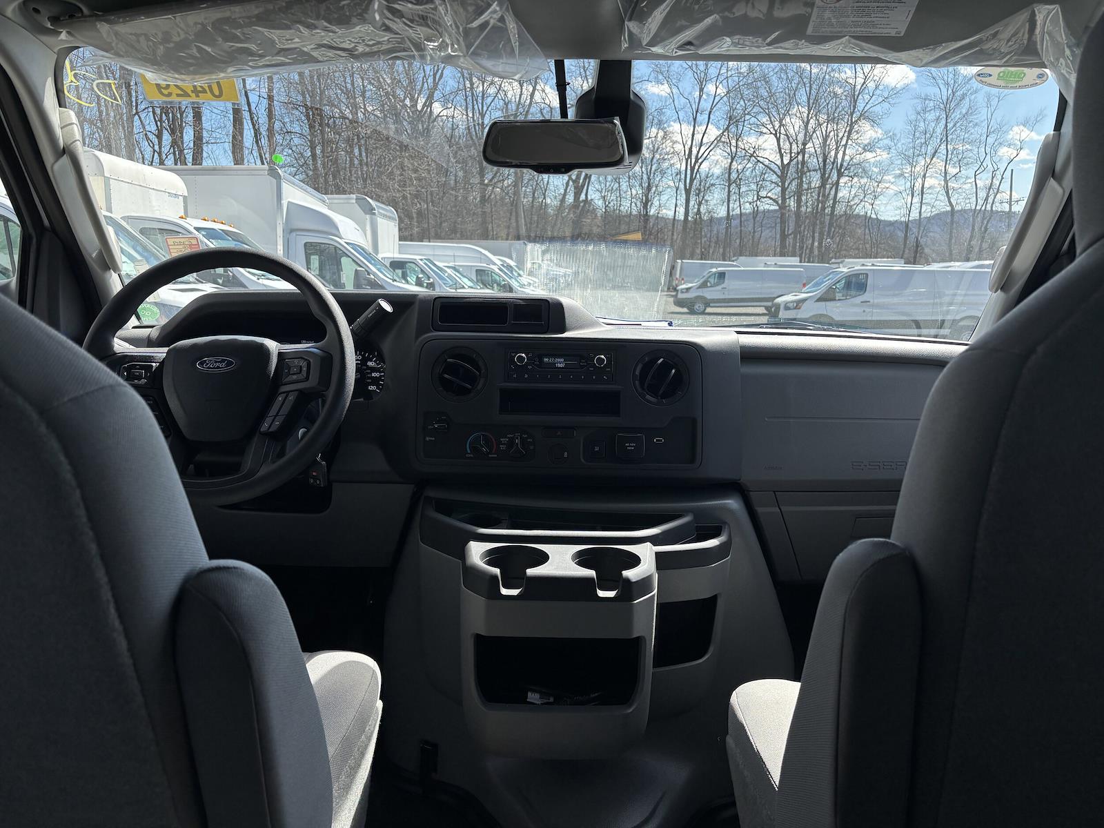 New 2026 Ford E-350 - photo 17