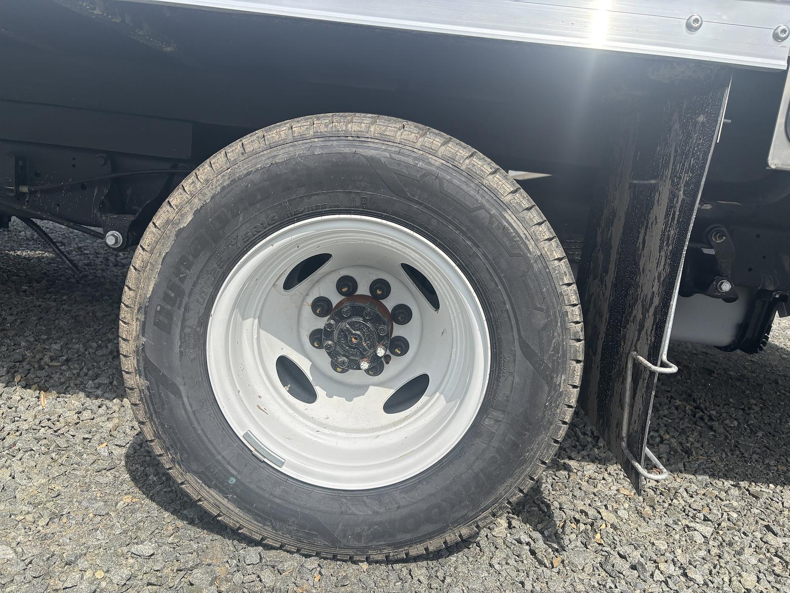 New 2026 Ford E-350 - photo 29