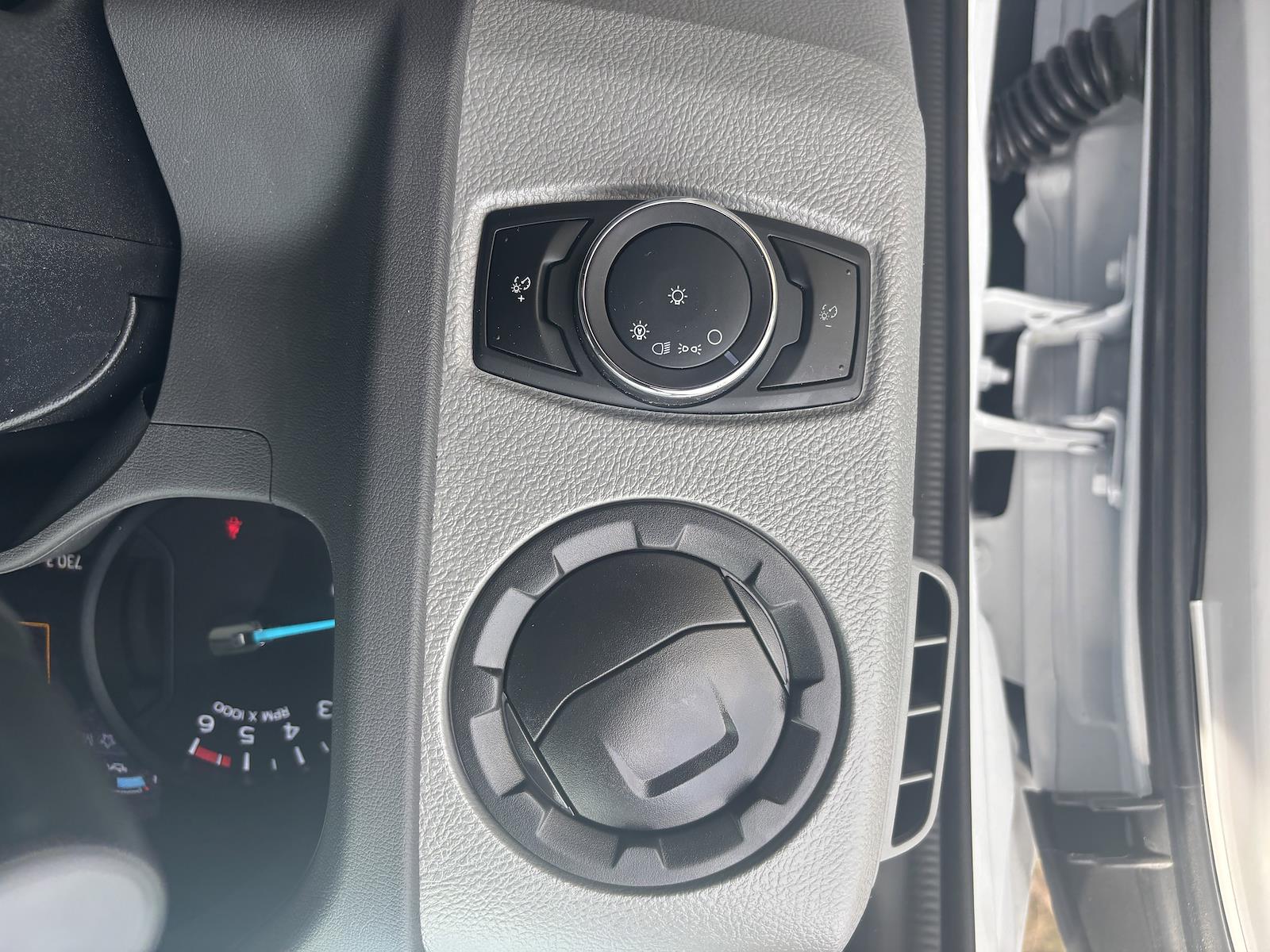 New 2027 Ford E-450 - photo 18