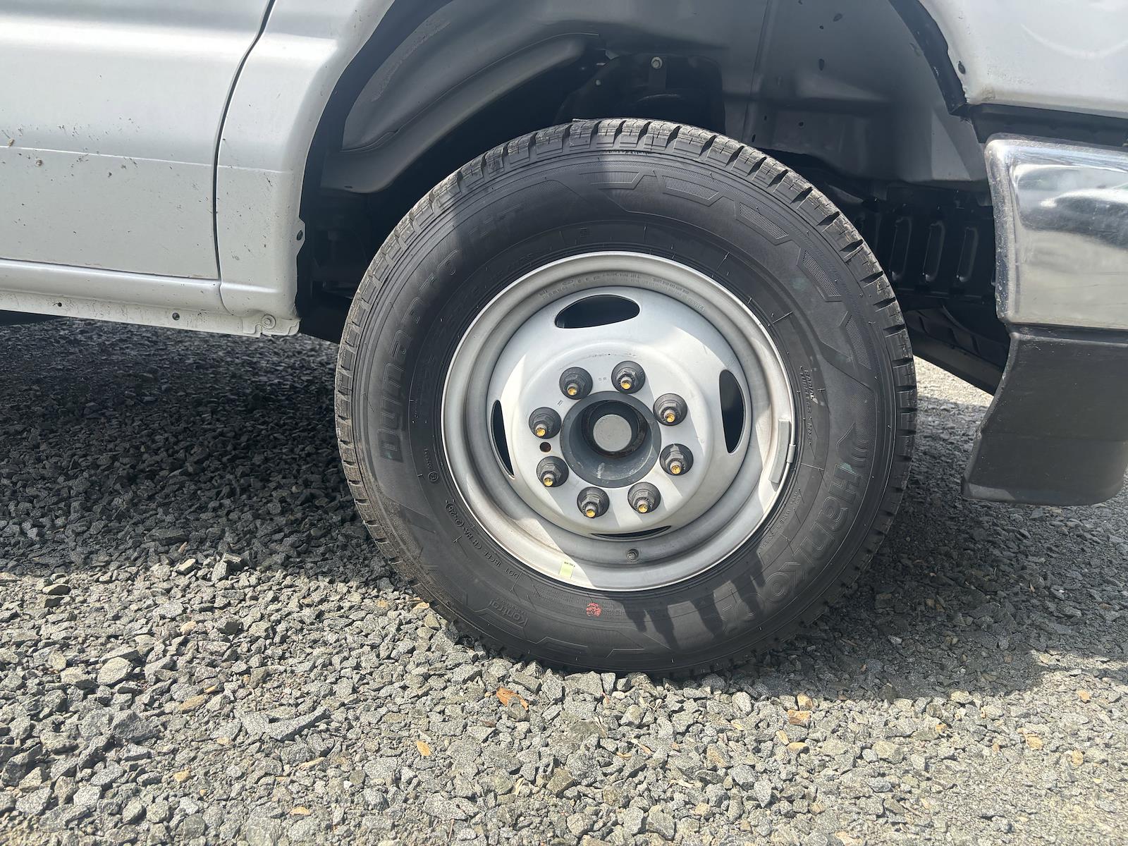 New 2027 Ford E-450 - photo 28