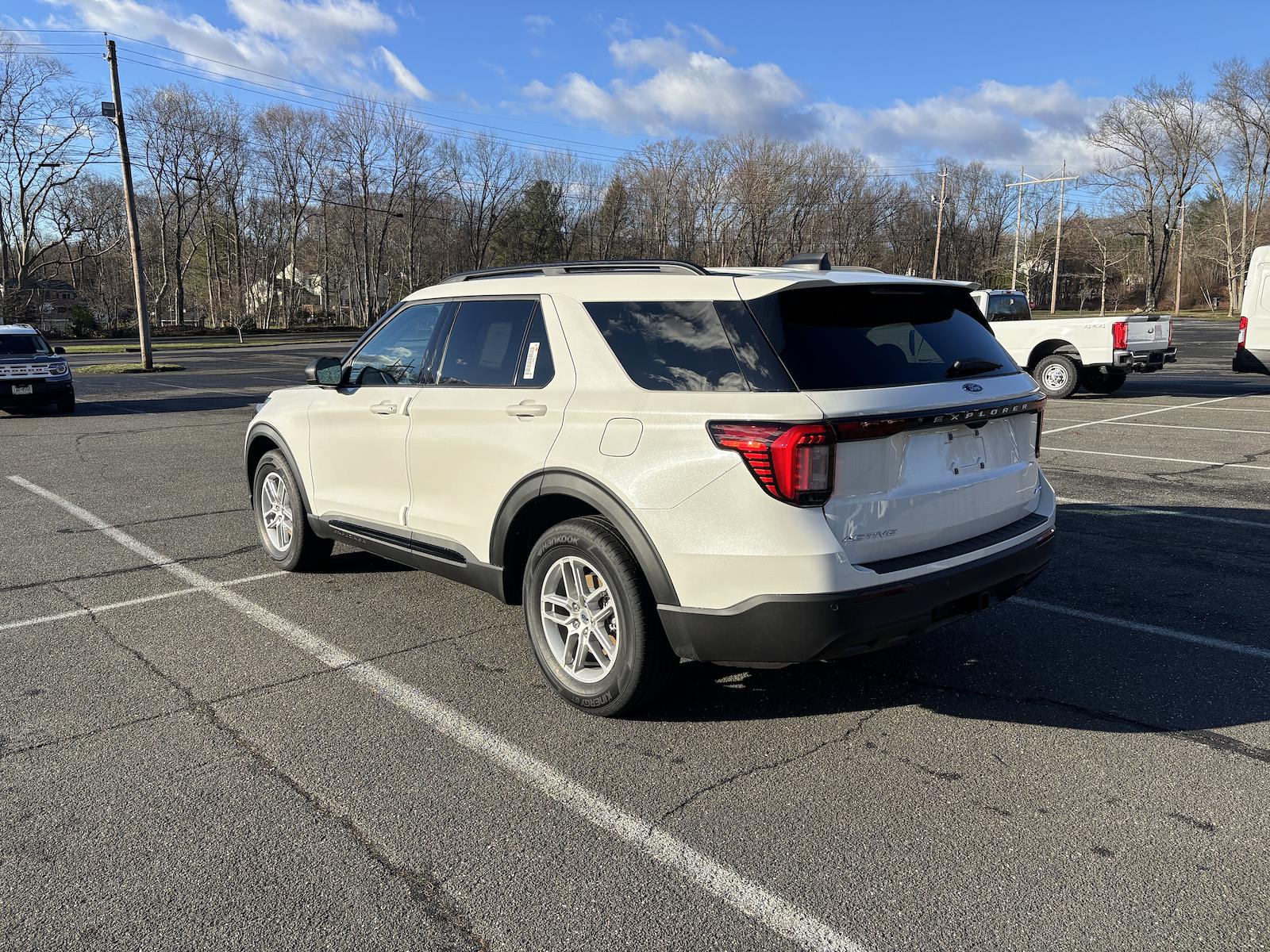 New 2026 Ford Explorer - photo 6
