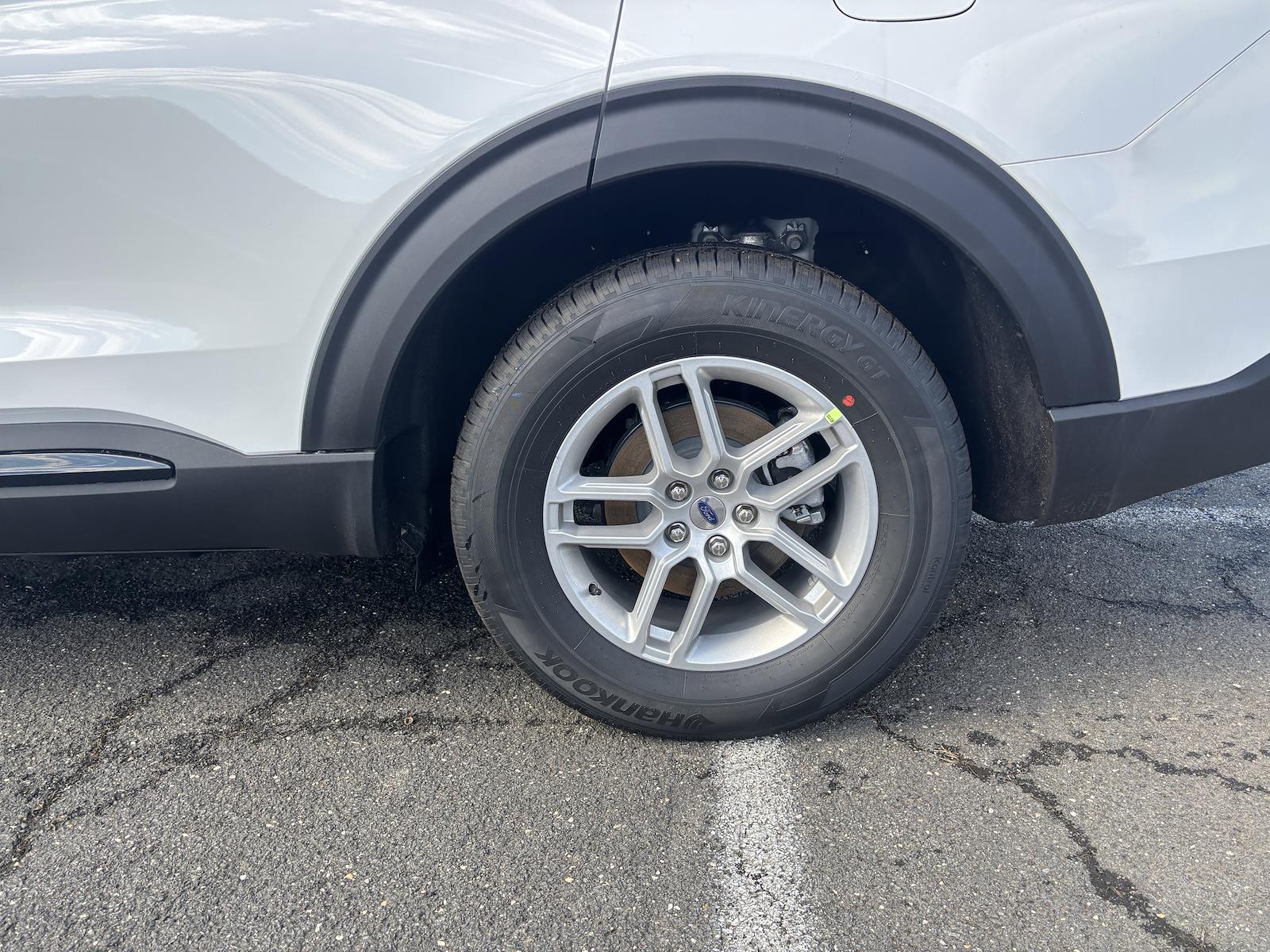 New 2026 Ford Explorer - photo 28