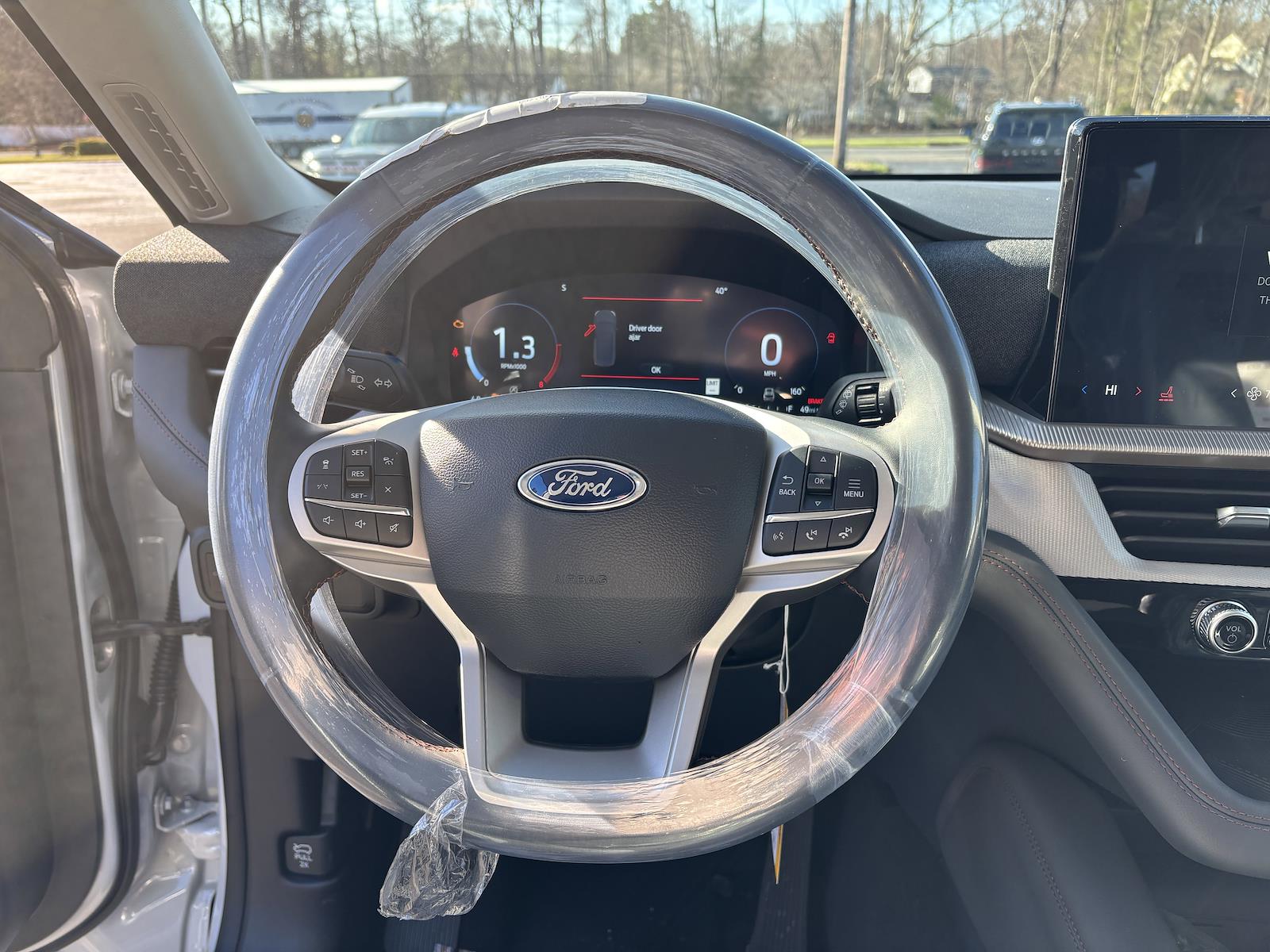 New 2026 Ford Explorer - photo 18