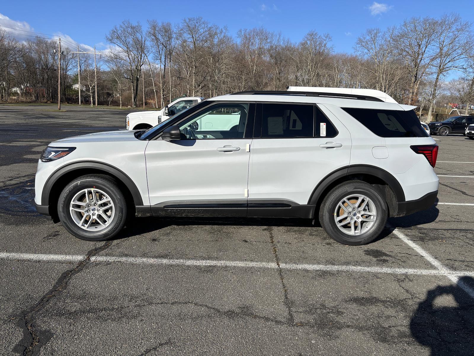 New 2026 Ford Explorer - photo 5