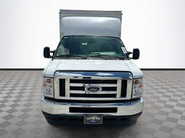 New 2025 Ford E-350 - photo 5