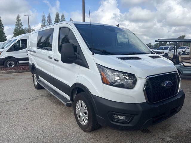 Used 2023 Ford Transit 250 - photo 8