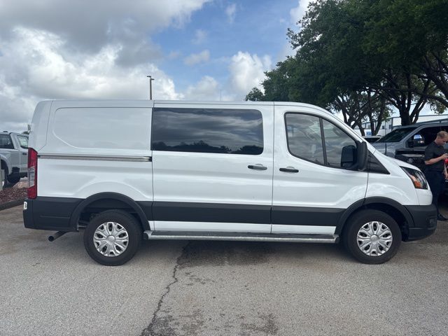 Used 2023 Ford Transit 250 - photo 9