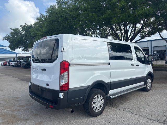 Used 2023 Ford Transit 250 - photo 10