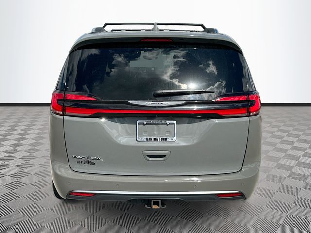 Used 2022 Chrysler Pacifica - photo 5
