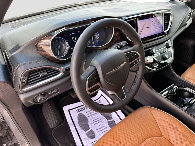 Used 2022 Chrysler Pacifica - photo 11