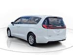 Used 2025 Chrysler Pacifica Select Minivan thumbnail 2