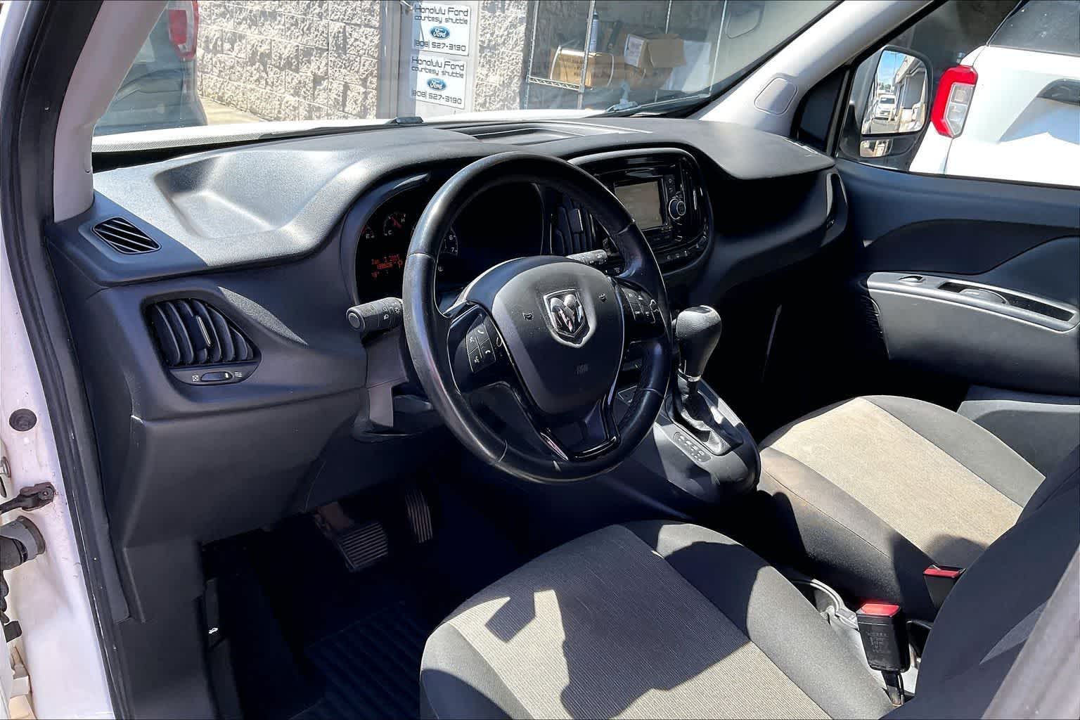 Used 2017 Ram ProMaster City - photo 2