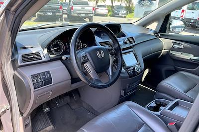 Used 2014 Honda Odyssey - photo 2