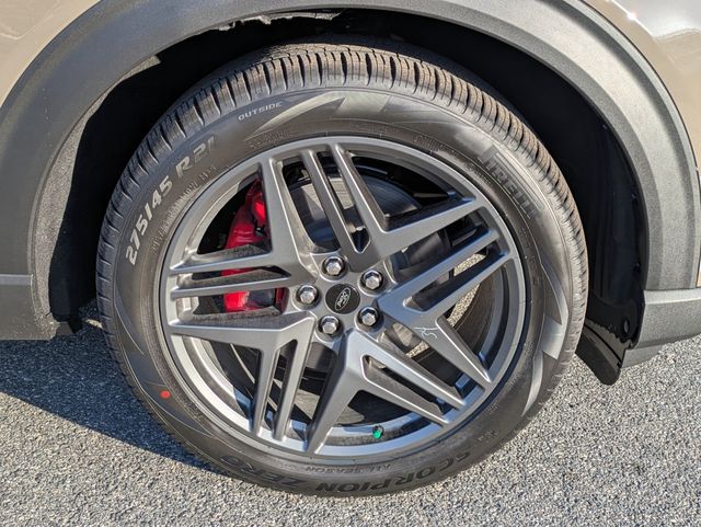 New 2026 Ford Explorer - photo 13