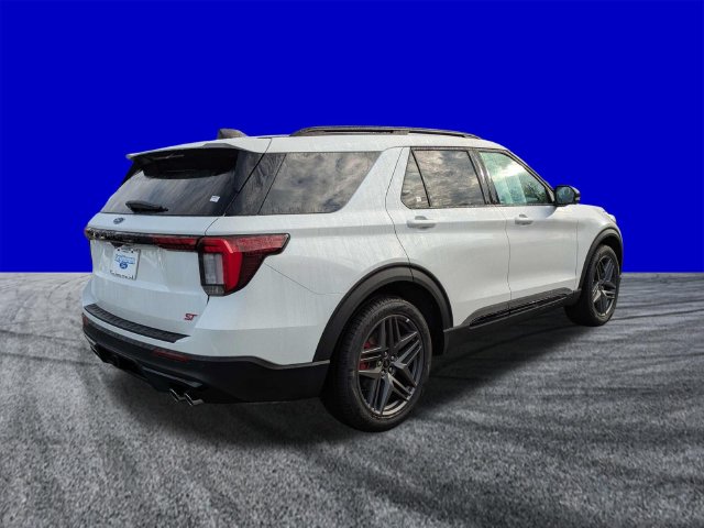 New 2026 Ford Explorer - photo 2