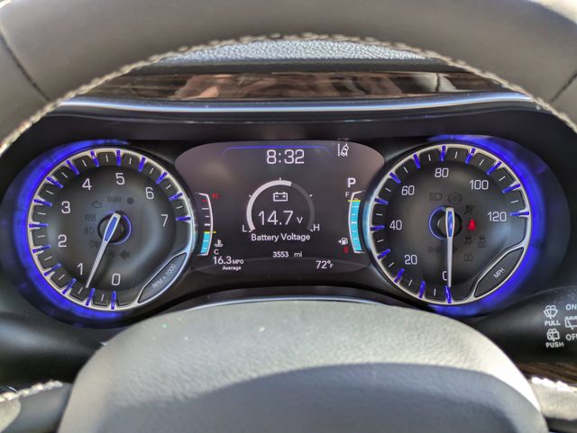 Used 2024 Chrysler Pacifica - photo 29