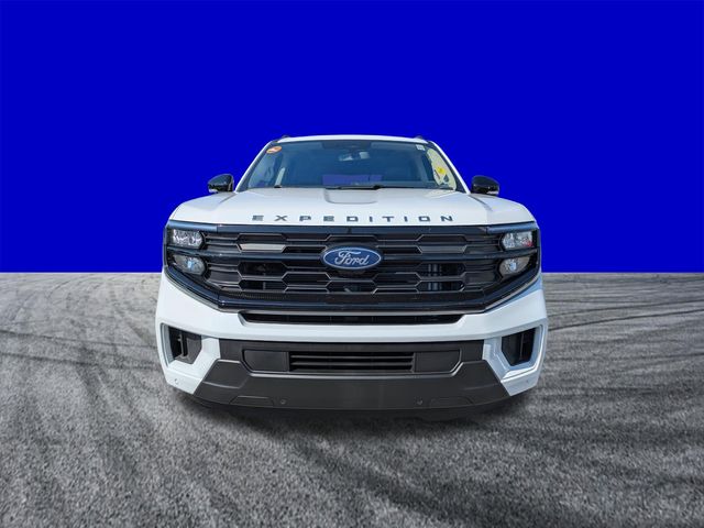 Used 2025 Ford Expedition - photo 11