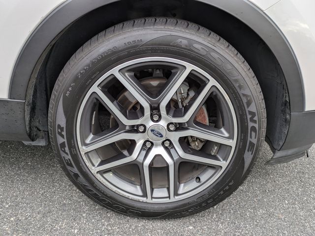 Used 2017 Ford Explorer - photo 13