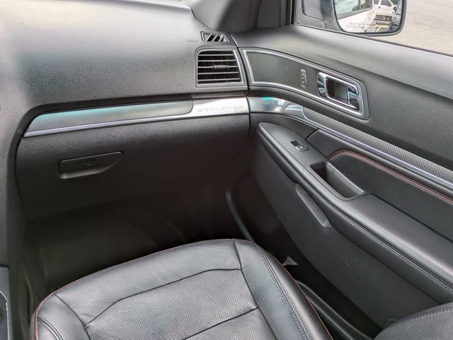 Used 2017 Ford Explorer - photo 19