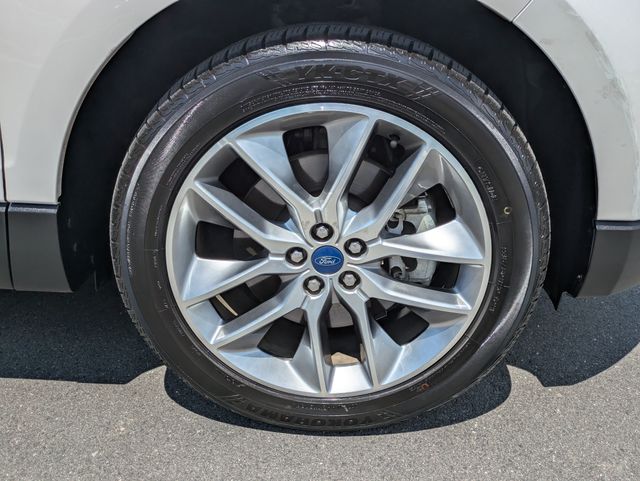 Used 2017 Ford Edge Titanium - photo 11