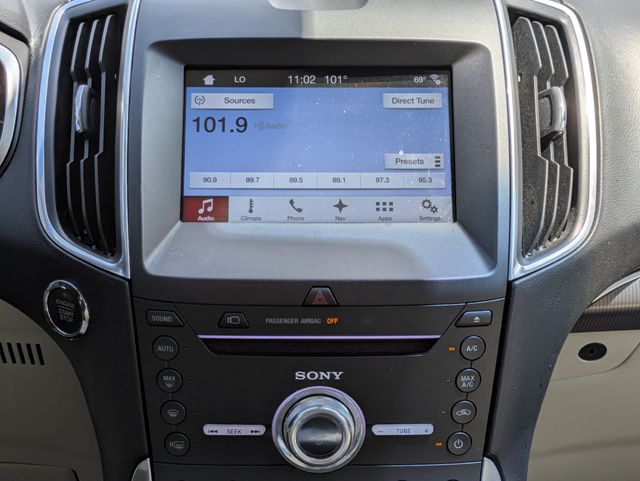 Used 2017 Ford Edge Titanium - photo 18
