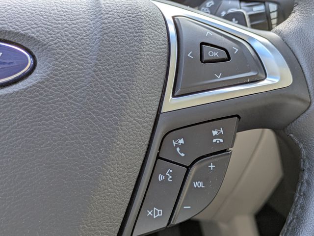 Used 2017 Ford Edge Titanium - photo 26