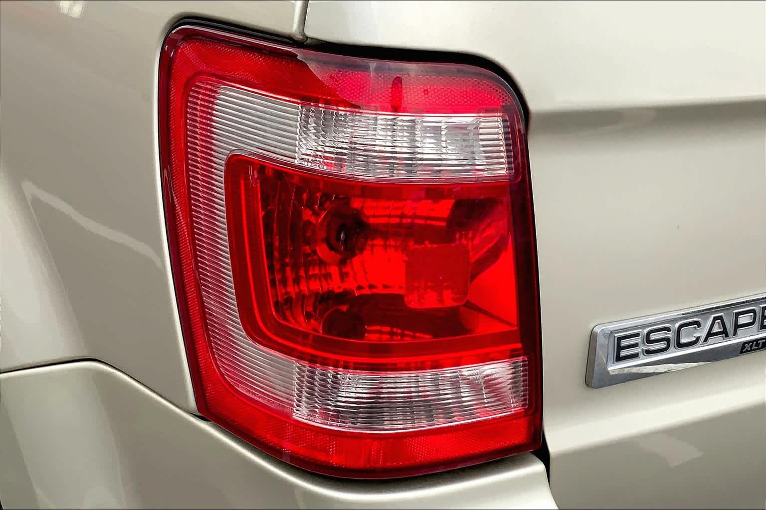 Used 2012 Ford Escape - photo 27