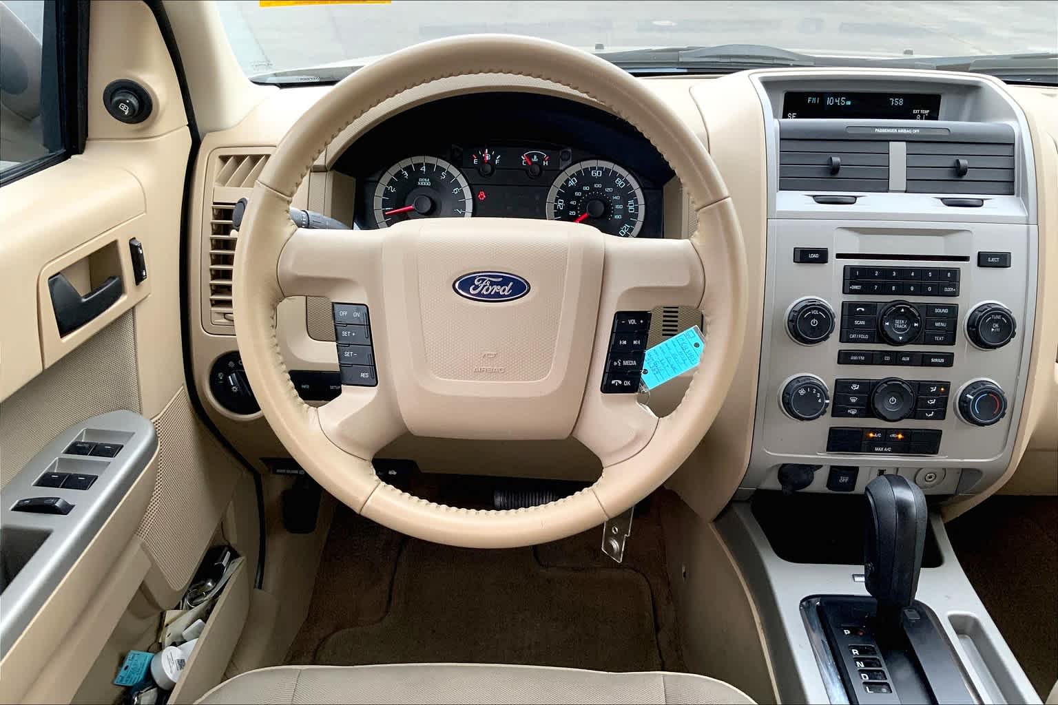 Used 2012 Ford Escape - photo 8