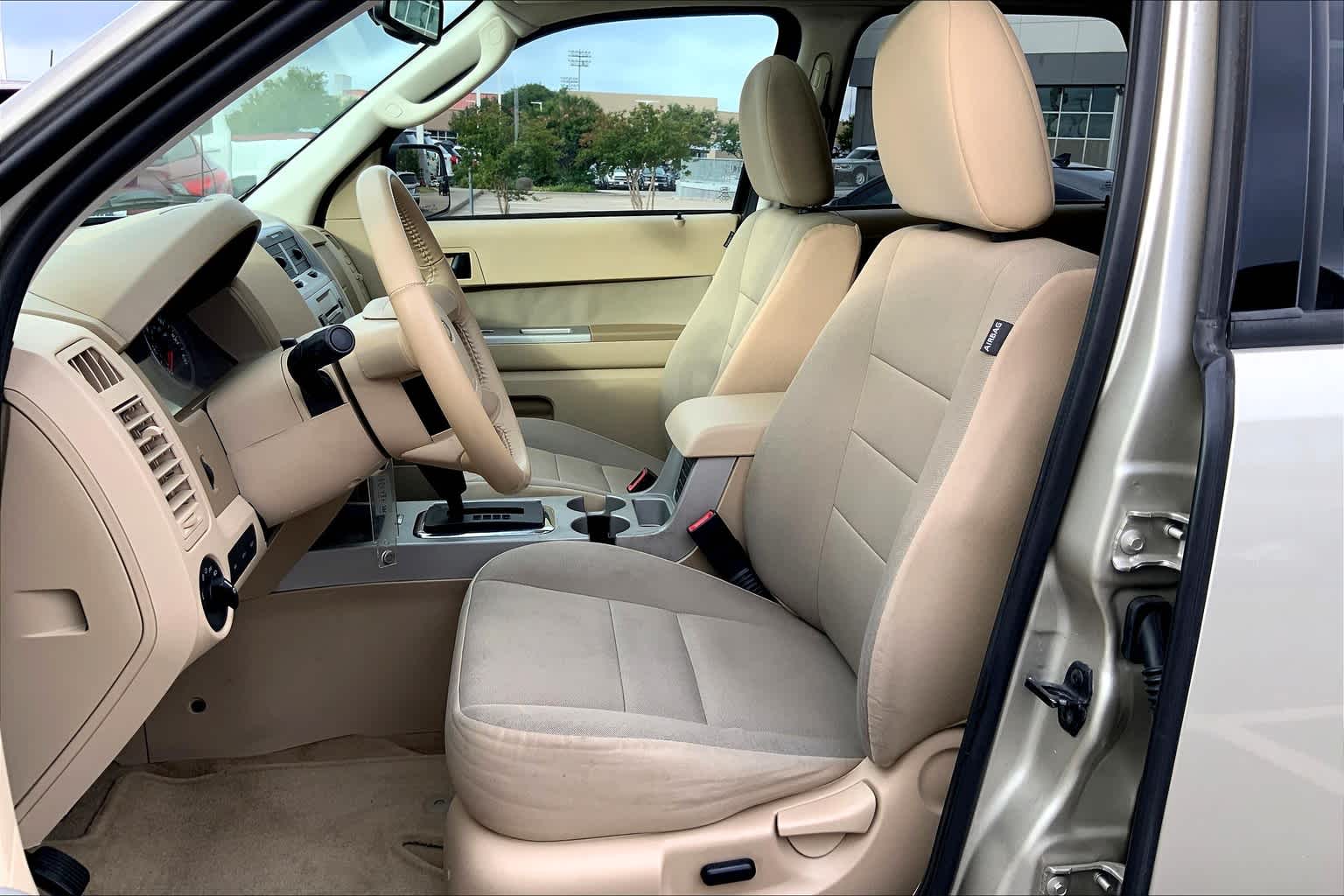 Used 2012 Ford Escape - photo 10