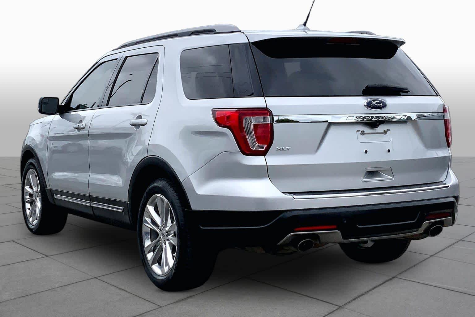 Used 2018 Ford Explorer - photo 14