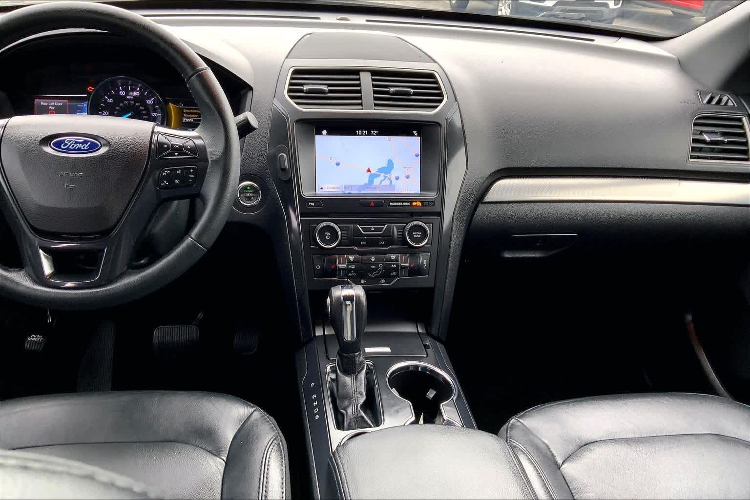 Used 2018 Ford Explorer - photo 9