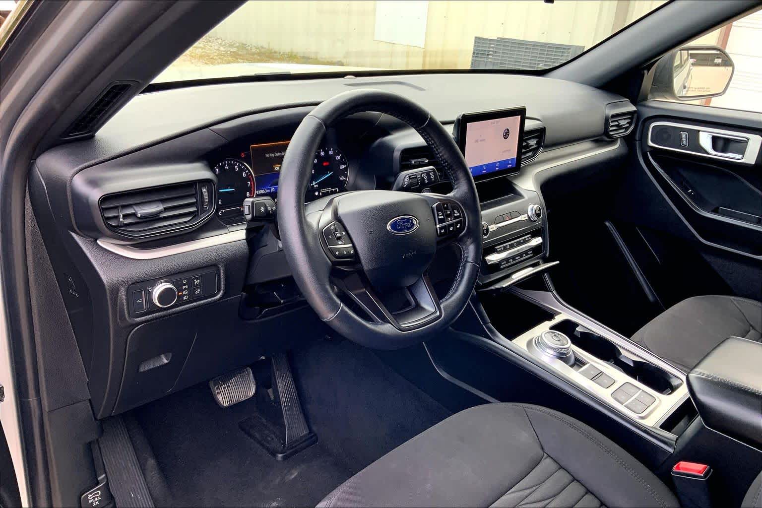 Used 2020 Ford Explorer - photo 17