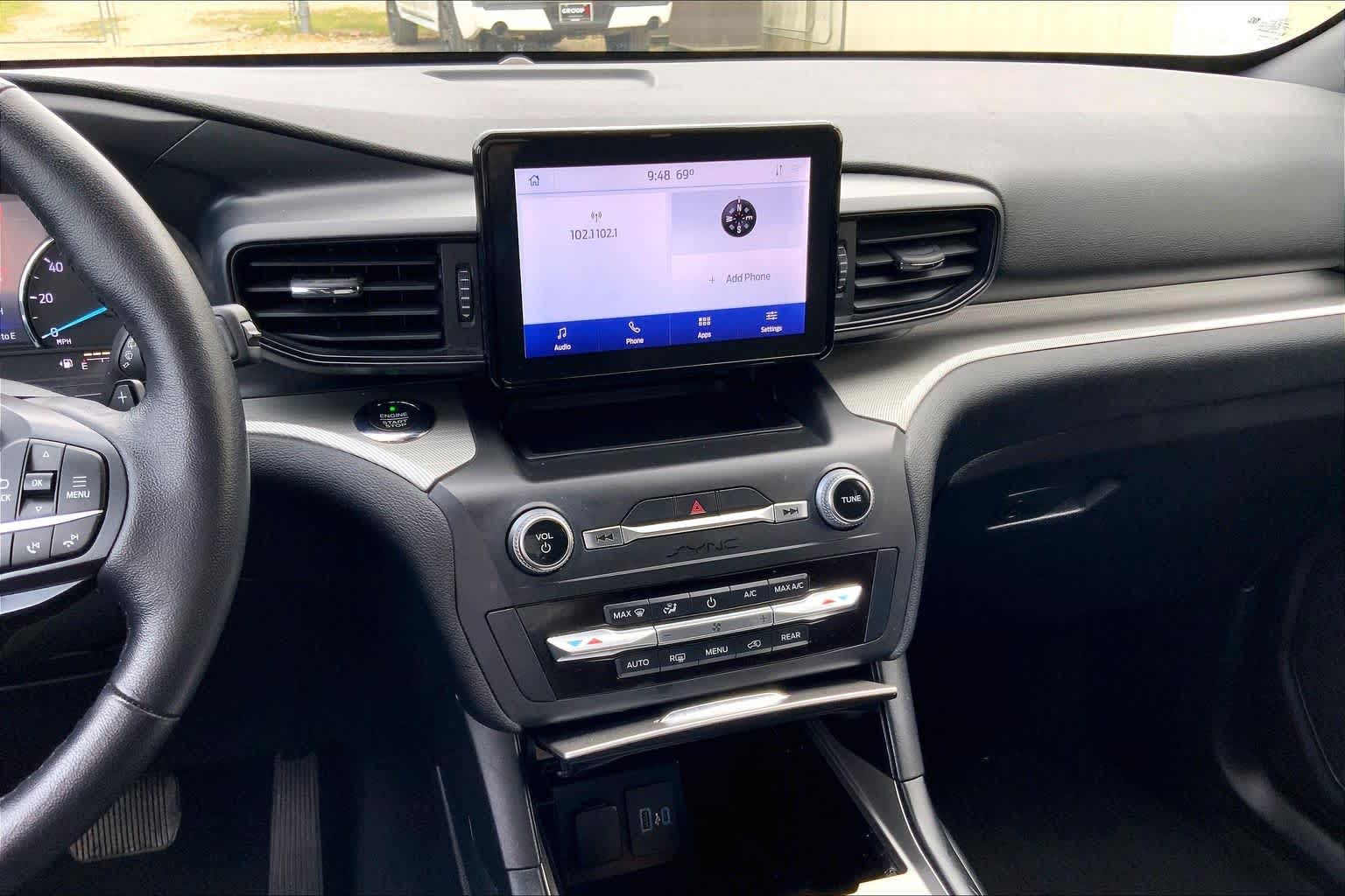 Used 2020 Ford Explorer - photo 9