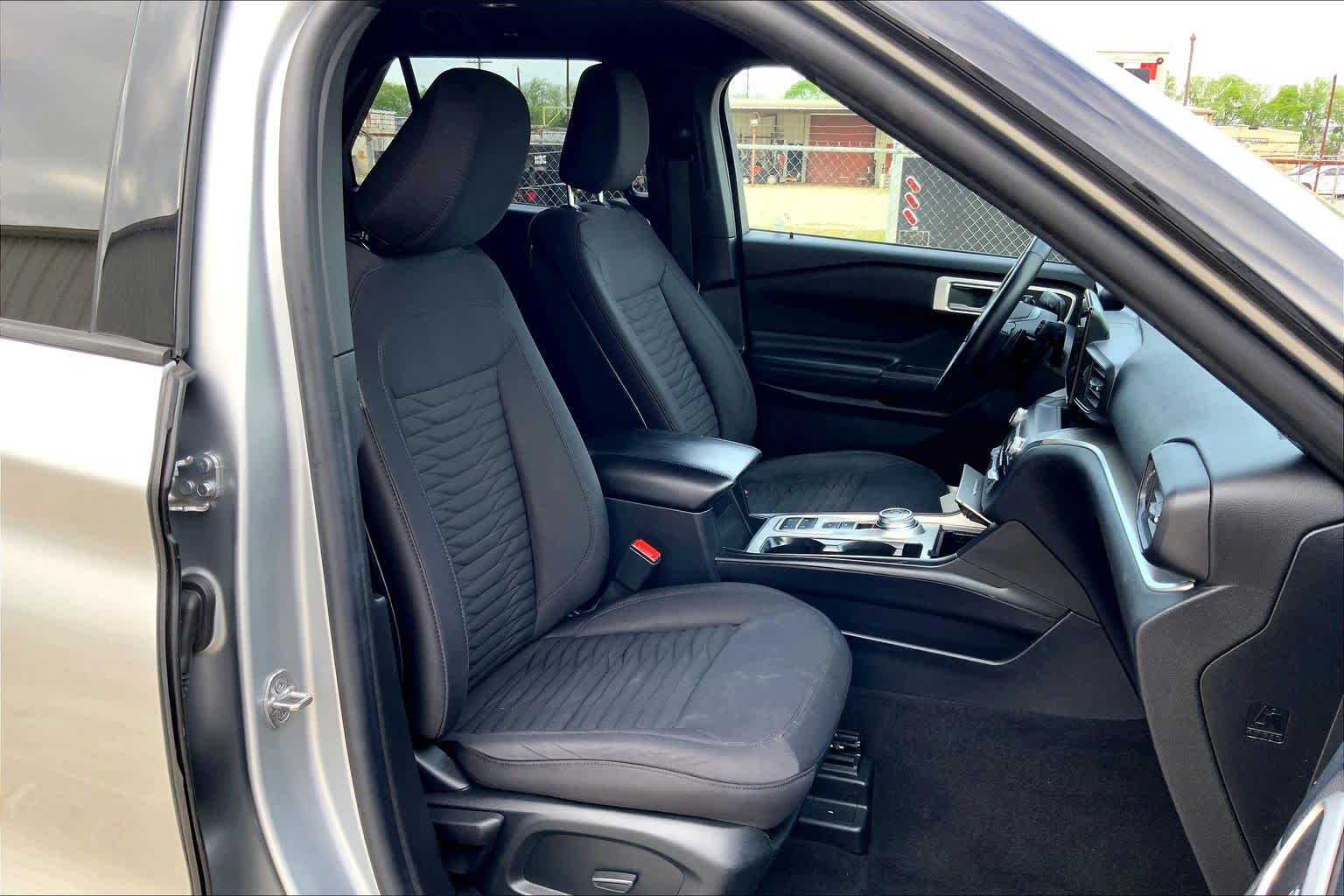 Used 2020 Ford Explorer - photo 11