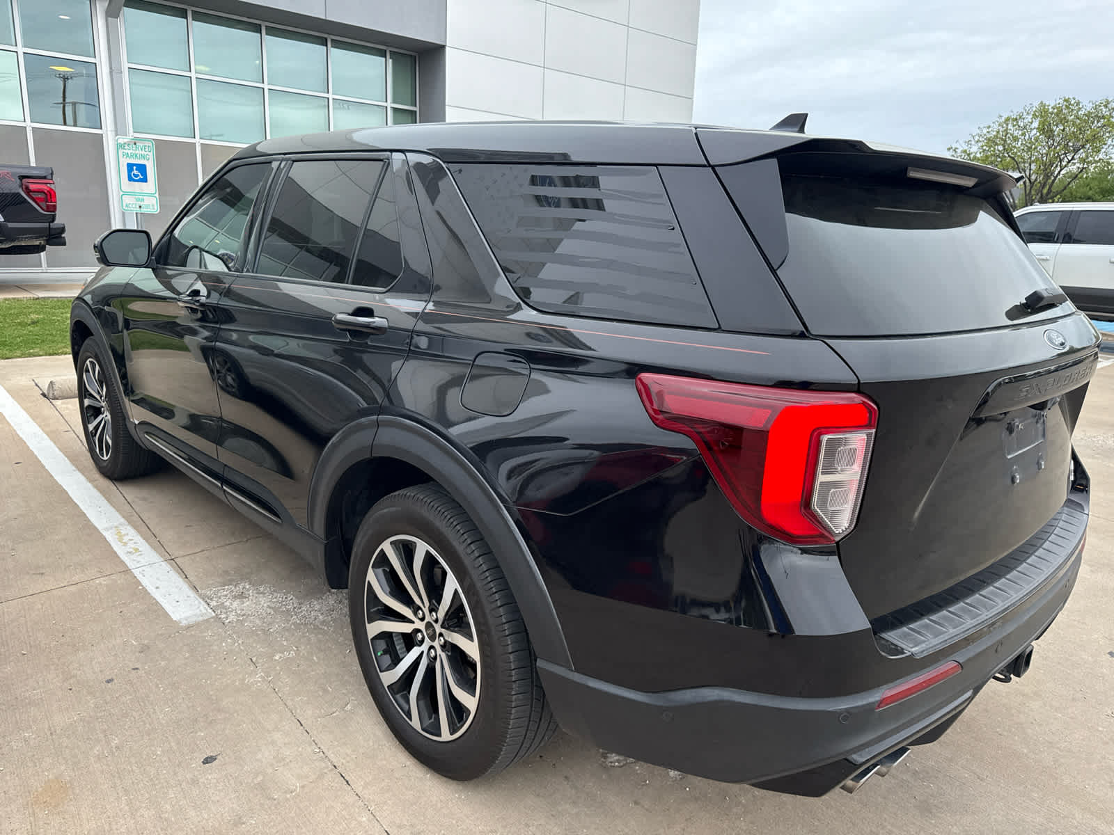 Used 2021 Ford Explorer - photo 14
