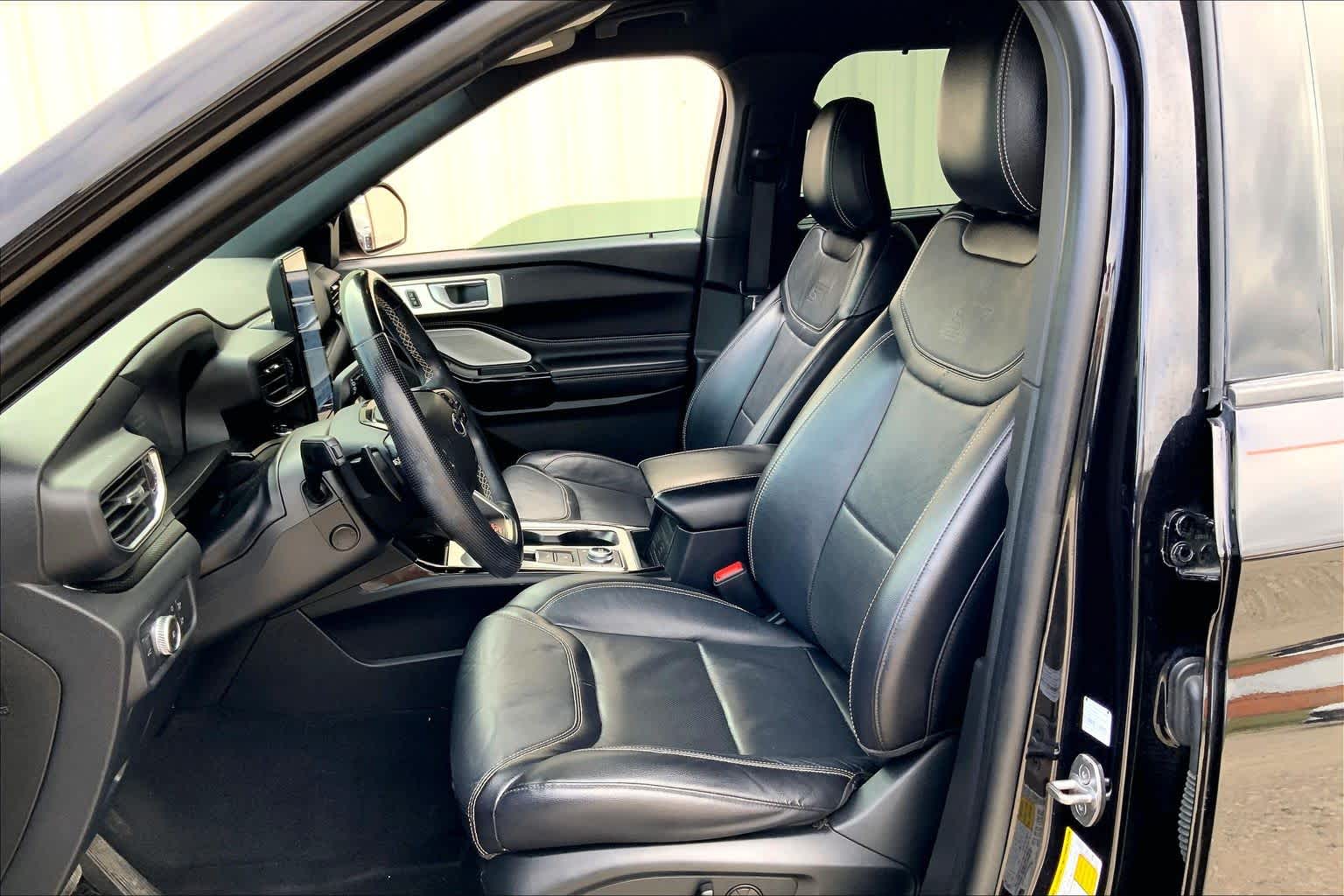 Used 2021 Ford Explorer - photo 17