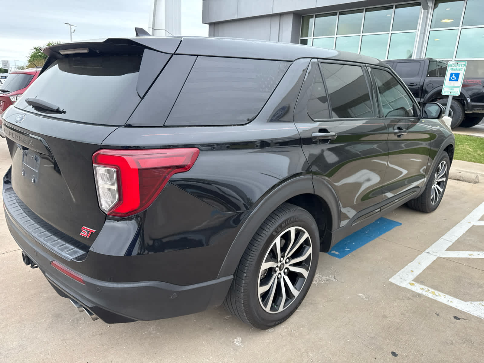 Used 2021 Ford Explorer - photo 20