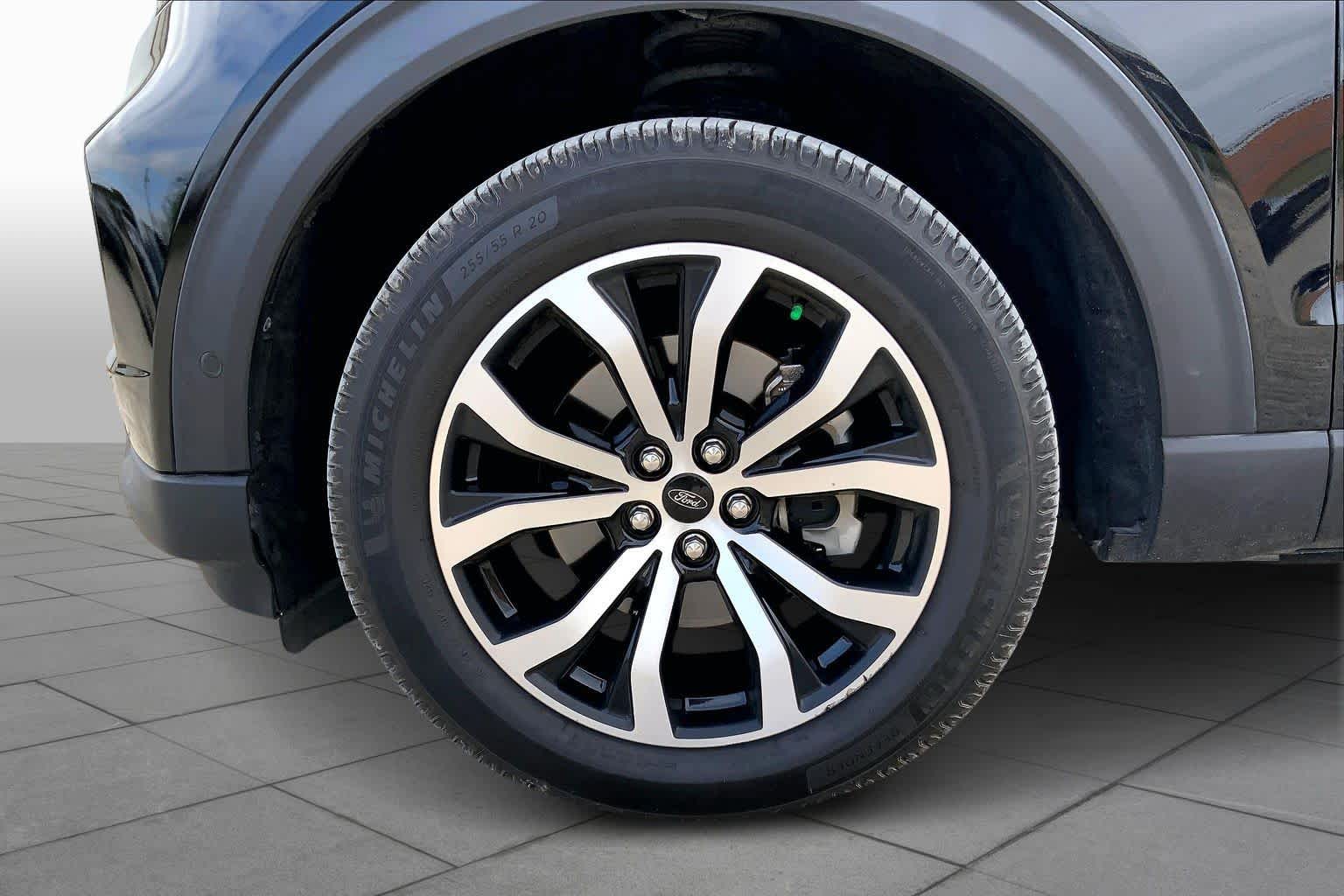 Used 2021 Ford Explorer - photo 21