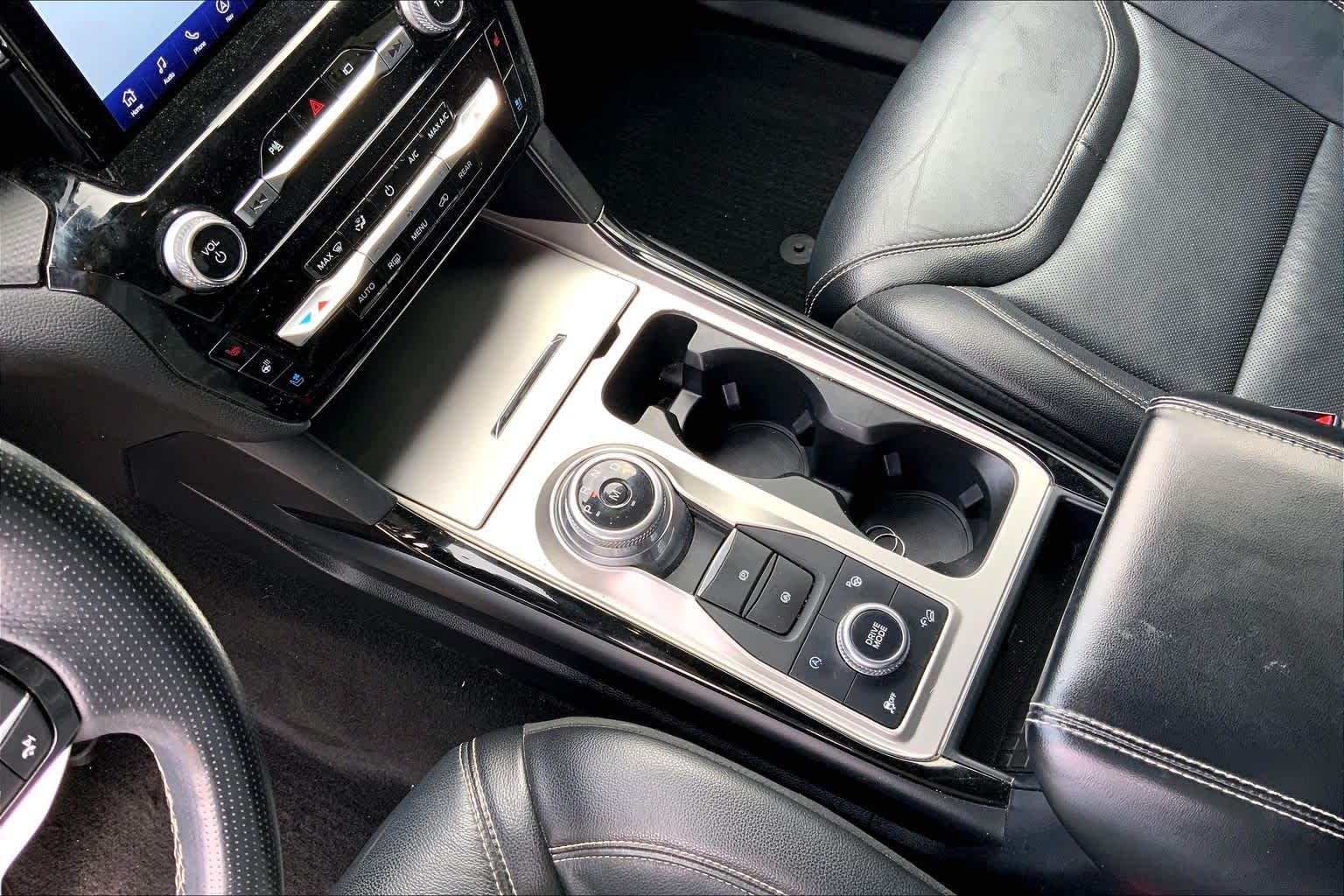 Used 2021 Ford Explorer - photo 26