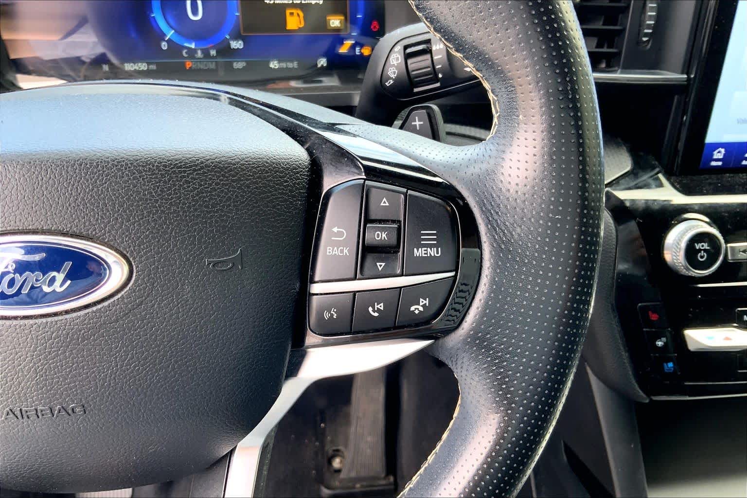 Used 2021 Ford Explorer - photo 32