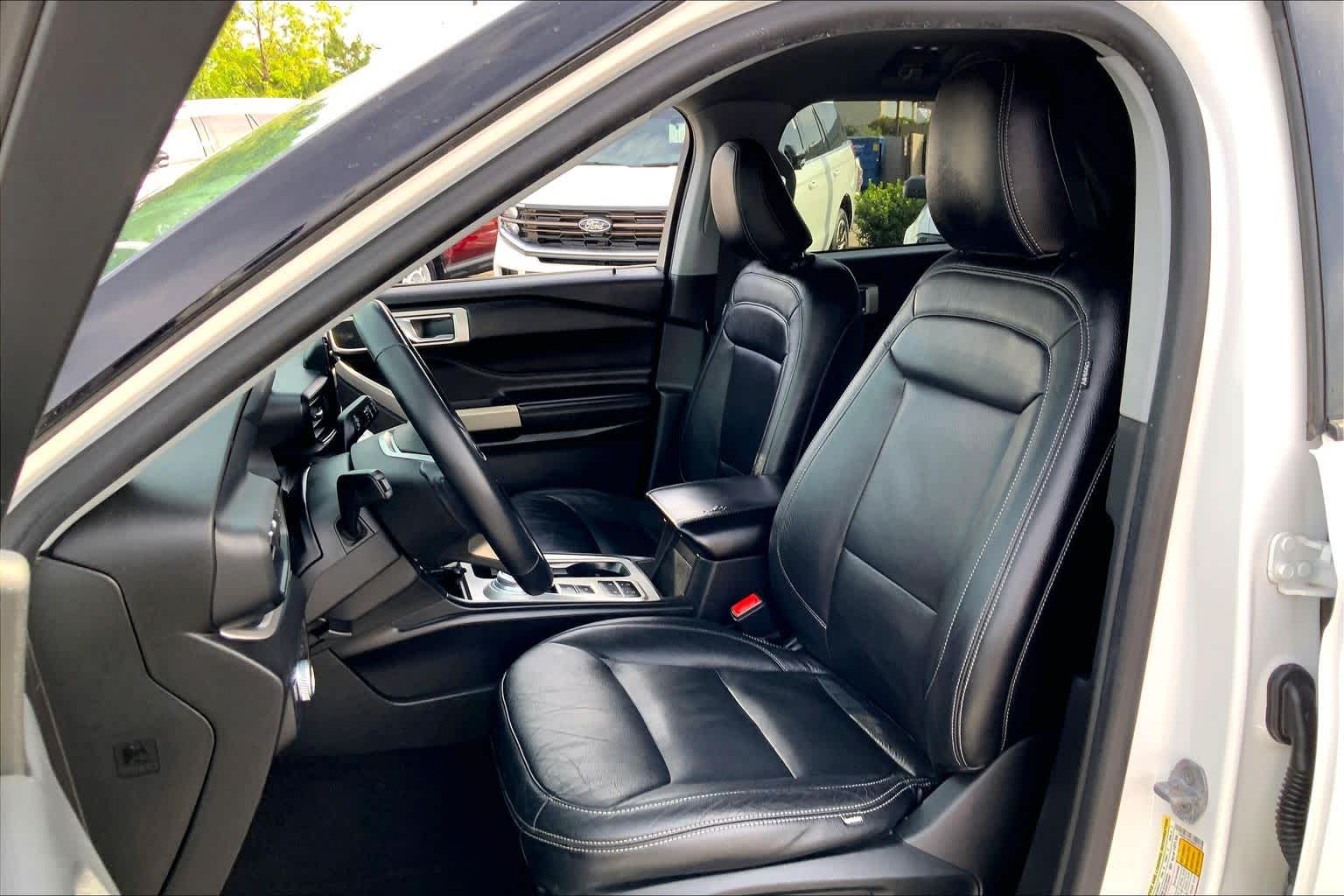 Used 2021 Ford Explorer - photo 10